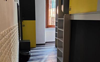 Double Bed with Screen in 4-Bed Mixed Dormitory Room