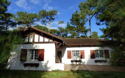 Villa (8 Adultes) Villa (8 Adultes)
