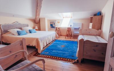 Chambre Familiale avec Salle de Bains