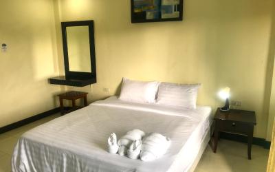 Parisia House