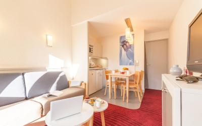 Studio avec Alcu00f4ve de Couchageu00a0-u00a0Vue Du00e9gagu00e9e sur Montagne (4u00a0Personnes) Studio avec Alcu00f4ve de Couchageu00a0-u00a0Vue Du00e9gagu00e9e sur Montagne (4u00a0Personnes)