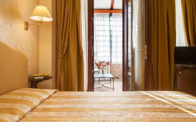 Camera Matrimoniale con Patio