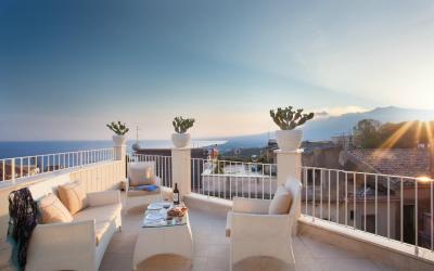 Appartamento con 1 Camera da Letto, Terrazza e Vista Mare