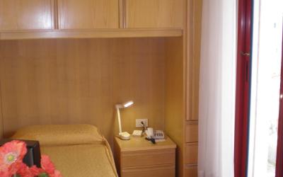 Camera Singola Classic con Balcone