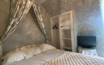 Chambre Supu00e9rieureu00a0-u00a0Vue sur le parc  Chambre Supu00e9rieureu00a0-u00a0Vue sur le parc