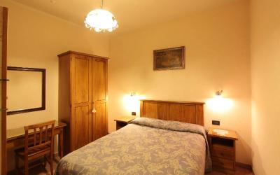 Camera Matrimoniale Economy con Bagno in Comune