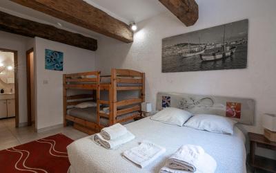 Chambre Familiale avec Salle de Bains Privative
