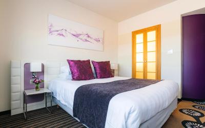 Chambre Standard Lit Queen-Size Chambre Standard Lit Queen-Size