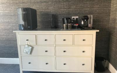 Deluxe King Suite