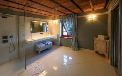 Camera Matrimoniale Superior