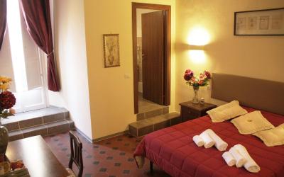 Camera Matrimoniale/Doppia con Letti Singoli