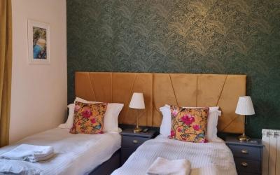 Super King or Twin Room with Sea View