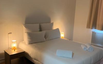 Chambre Double - Vue sur Rue