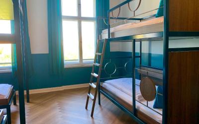 Bett im gemischten Schlafsaal fu00fcr 4 Personen mit Gemeinschaftsbad