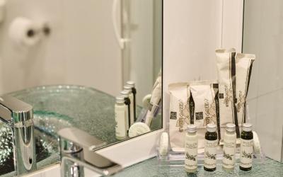 Camera Standard Matrimoniale/Doppia con Letti Singoli