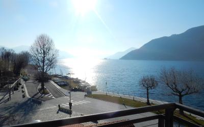 Appartamento con Vista Lago