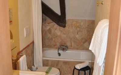 Camera Matrimoniale/Doppia con Letti Singoli