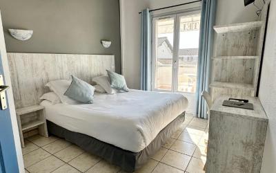 Chambre Quadruple Confort avec Balcon  Chambre Quadruple Confort avec Balcon