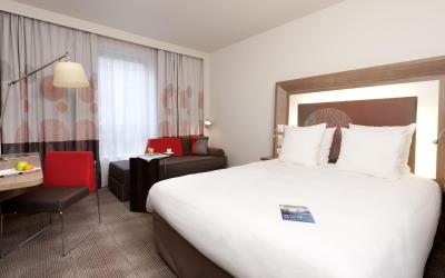 Chambre Double Supu00e9rieure avec Canapu00e9-Lit - Vue sur Ville 