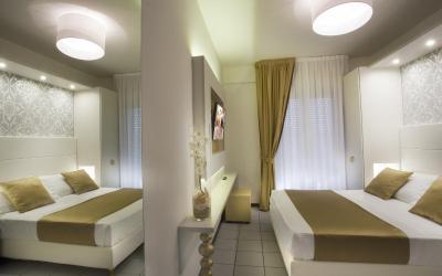 Camera Deluxe Matrimoniale/Doppia con Letti Singoli