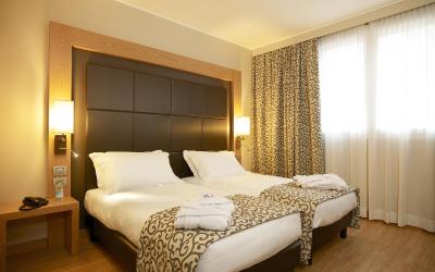 Camera Doppia con Letti Singoli