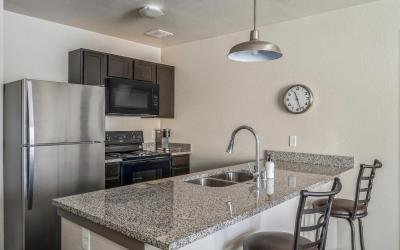 Two-Bedroom Apartment (Self Check-in with Virtual Front Desk)