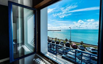 Chambre Lit Queen-Size - Vue sur Mer