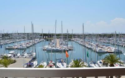 Appartement (4 Adultes) Appartement (4 Adultes)