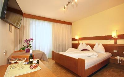 Camera Familiare Economy con Balcone