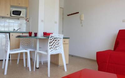 Appartement (4 Adultes) Appartement (4 Adultes)