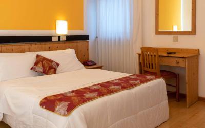 Camera Matrimoniale/Doppia con Letti Singoli