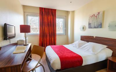Chambre Double Standard avec Douche Chambre Double Standard avec Douche