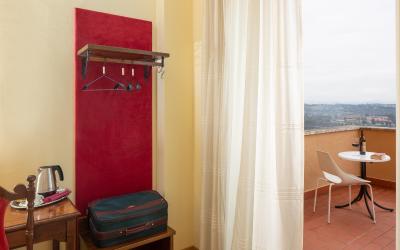 Camera Singola Deluxe con Balcone 