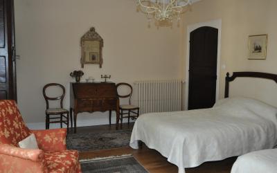Grande Chambre Double ou Lits Jumeaux