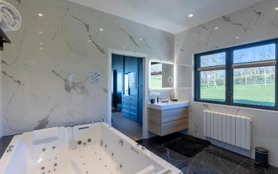 Suite Deluxe avec Baignoire Spa Suite Deluxe avec Baignoire Spa