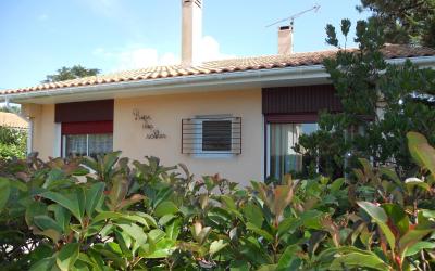 Villa (6 Adultes) Villa (6 Adultes)