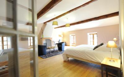 Grande Chambre Double ou Lits Jumeaux Grande Chambre Double ou Lits Jumeaux