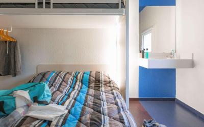 Chambre Triple avec Salle de Bains Commune Chambre Triple avec Salle de Bains Commune
