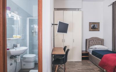 Camera Matrimoniale con Bagno Privato