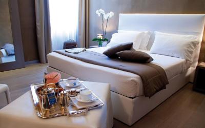 Camera Matrimoniale/Doppia con Letti Singoli con Vista Giardino