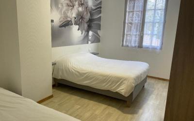 Chambre Triple avec Salle de Bains Privative Chambre Triple avec Salle de Bains Privative