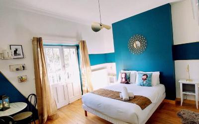 Chambre Lit Queen-Size avec Balcon Chambre Lit Queen-Size avec Balcon