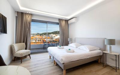 Studio avec Terrasse 12u00a0-u00a0Vue sur Ville Studio avec Terrasse 12u00a0-u00a0Vue sur Ville