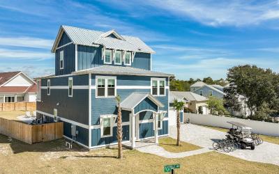 Seven-Bedroom Holiday Home
