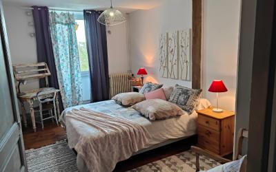 Chambre Double avec Salle de Bains Commune Chambre Double avec Salle de Bains Commune