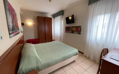 Camera Matrimoniale Economy