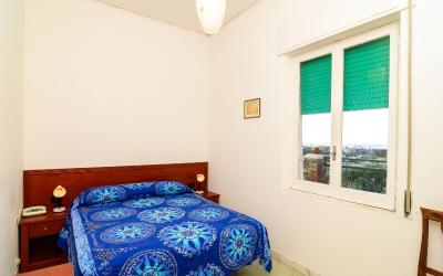 Camera Economy Matrimoniale/Doppia con Letti Singoli