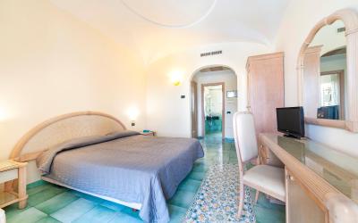 Camera Matrimoniale Superior con Vista Piscina 