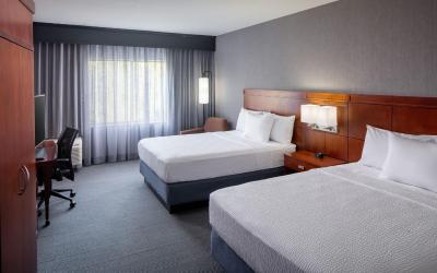 Standard Queen Room with Two Queen Beds