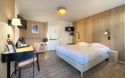 Chambre Double Standard - Accessible aux Personnes u00e0 Mobilitu00e9 Ru00e9duite Chambre Double Standard - Accessible aux Personnes u00e0 Mobilitu00e9 Ru00e9duite